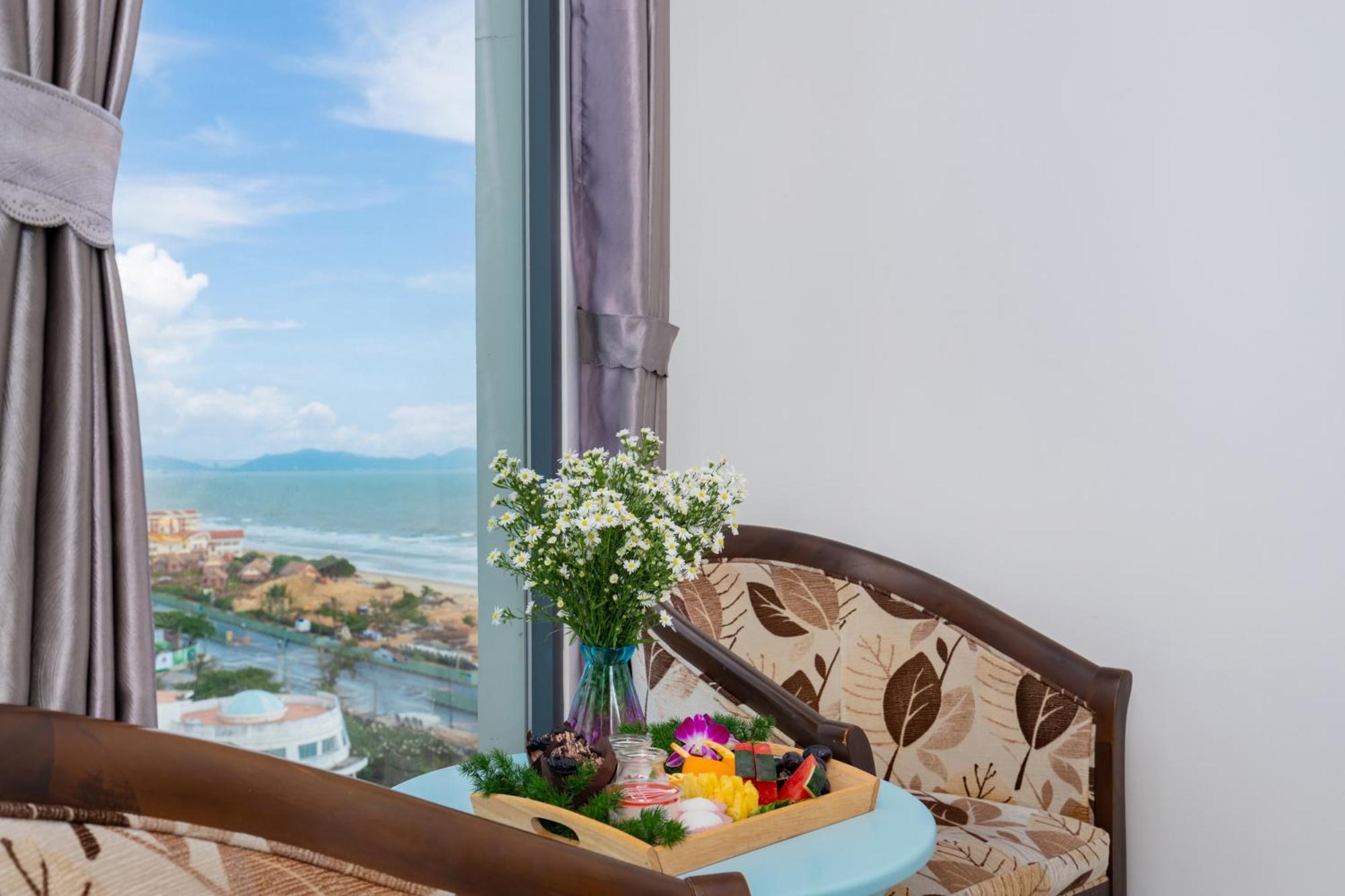 Annata Beach Hotel Vung Tau Exterior photo
