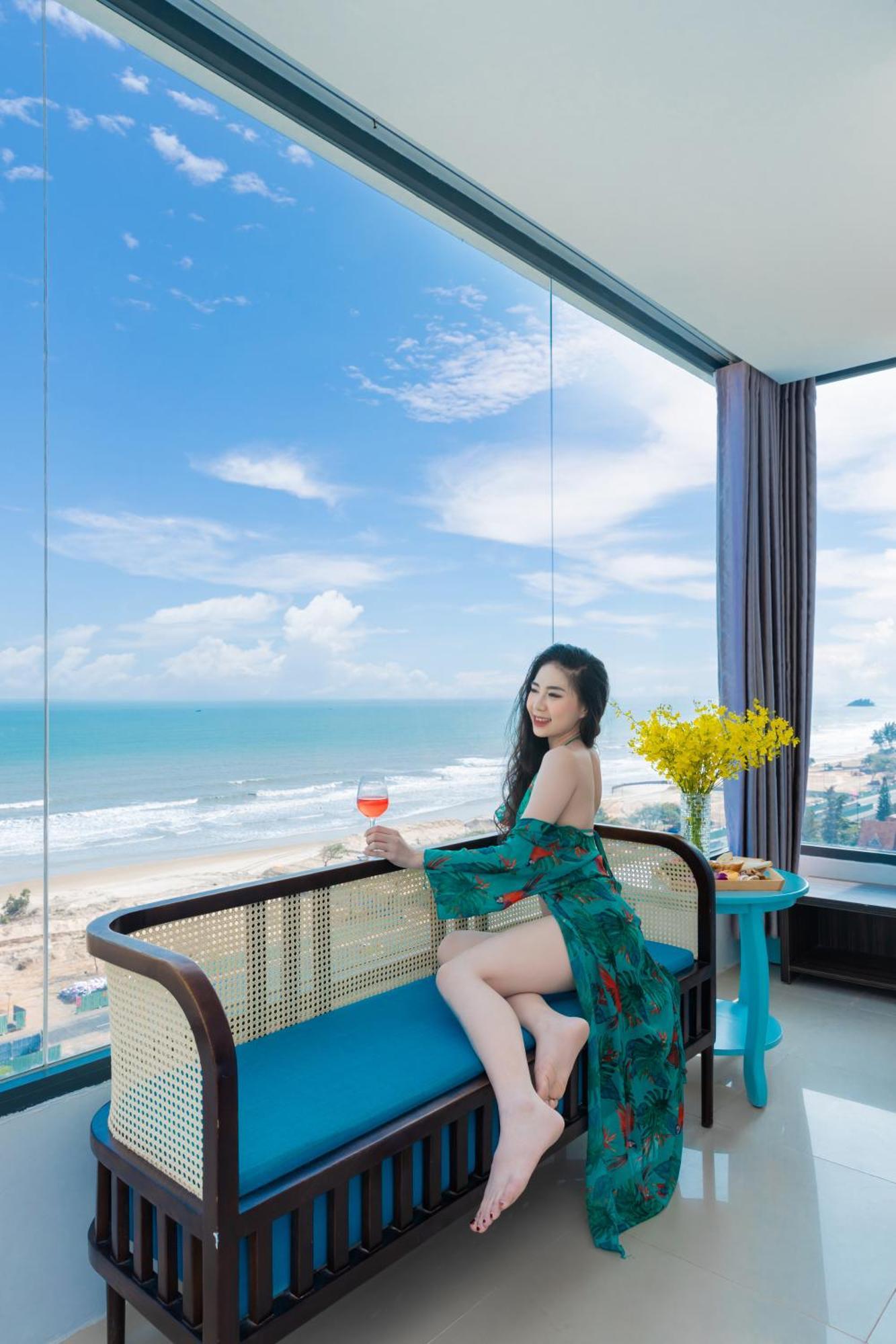 Annata Beach Hotel Vung Tau Exterior photo